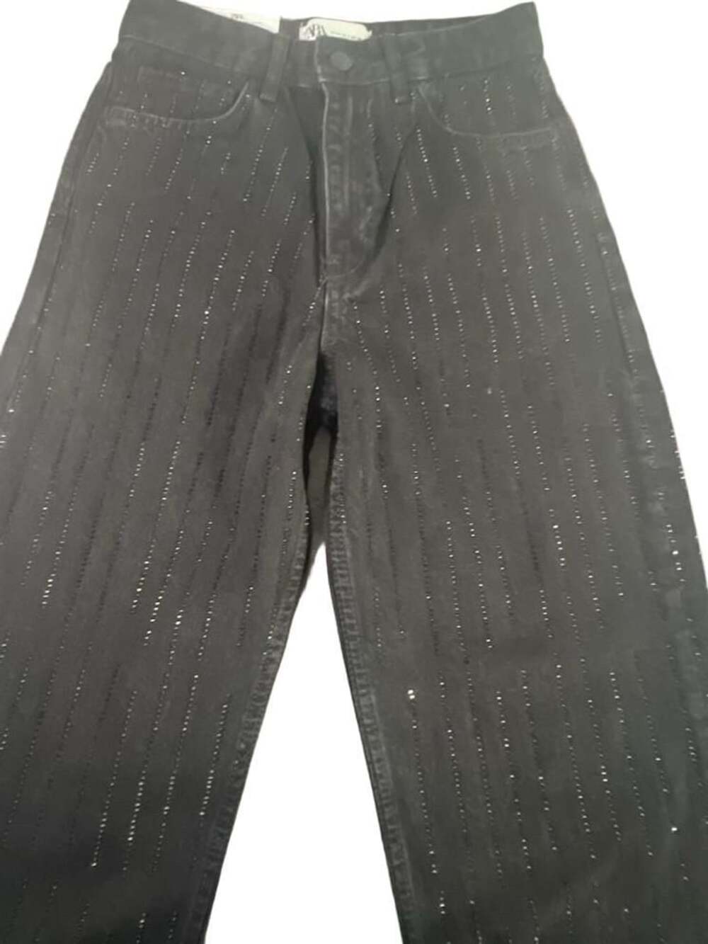 Zara Relaxed Fit Straight Leg Mid Rise Rhinestone Jeans Size 34 Black